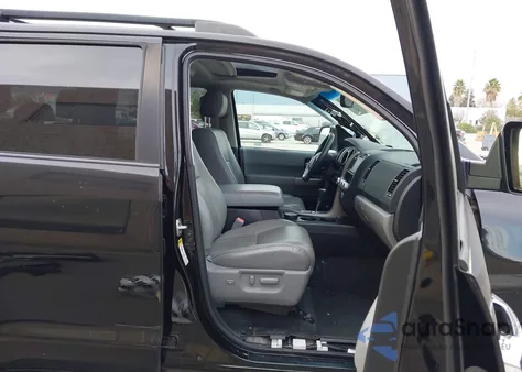 2014 Toyota Sequoia Limited 5.7L V8 из США, поврежденный, VIN 5TDJY5G10ES106803